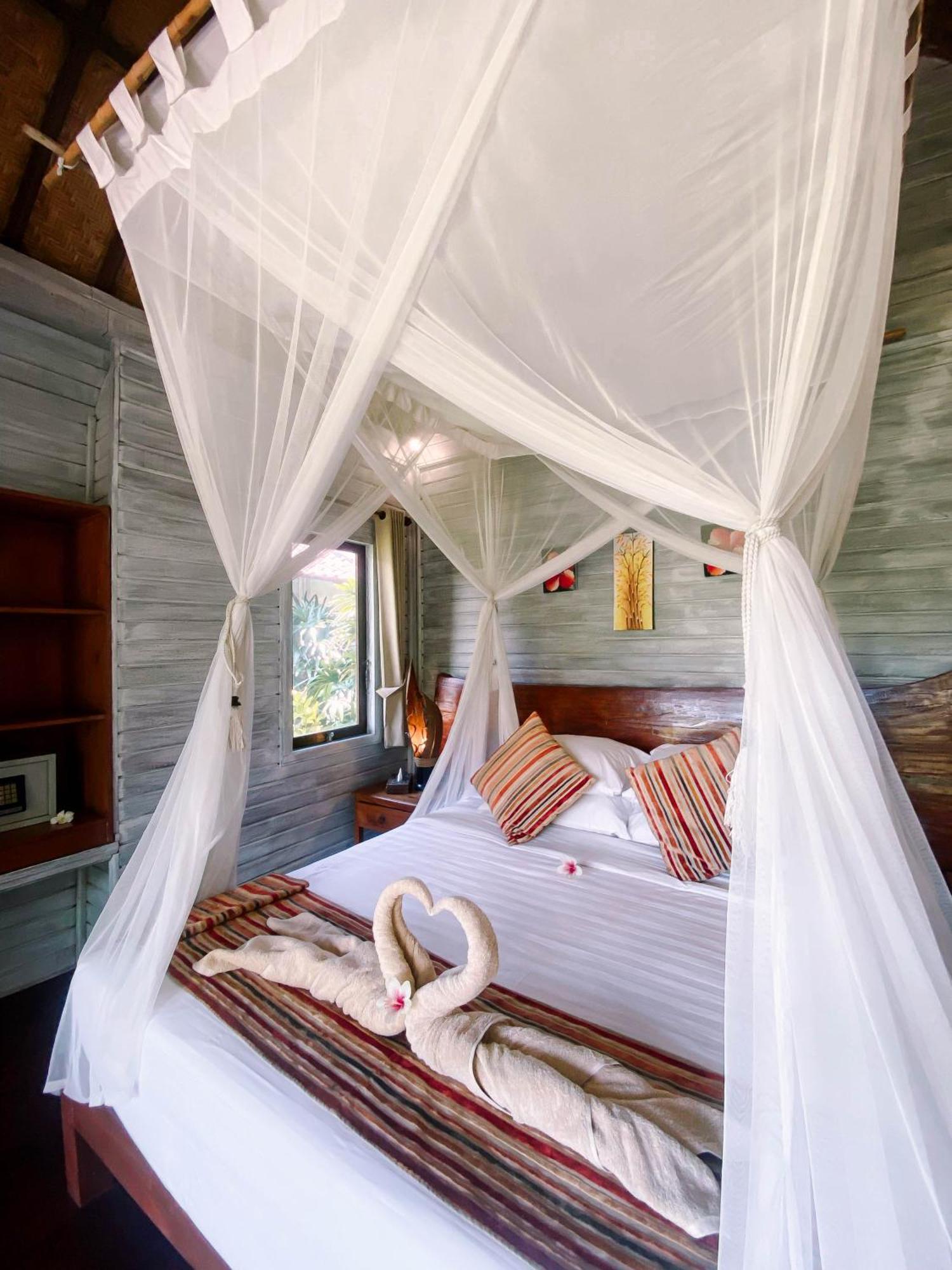 Abian Huts Dream Beach Lembongan Bagian luar foto